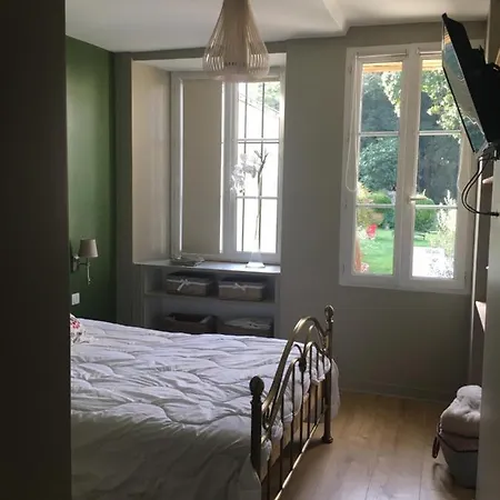 2 Dans Particulier Proche Zoo Plein Centre Bed & Breakfast La Flèche